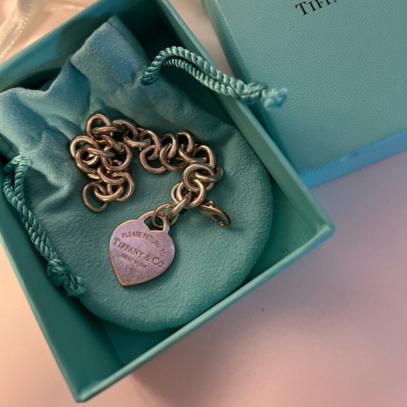 Tiffany co charm bracelet - Picture 4 of 4